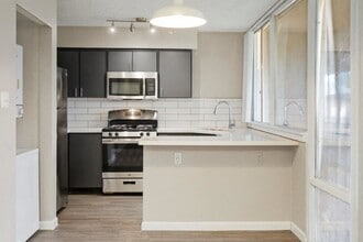 Sentry Tempe in Tempe, AZ - Foto de edificio - Building Photo