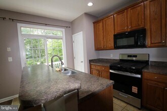 622 Tailgate Terrace in Hyattsville, MD - Building Photo - Building Photo