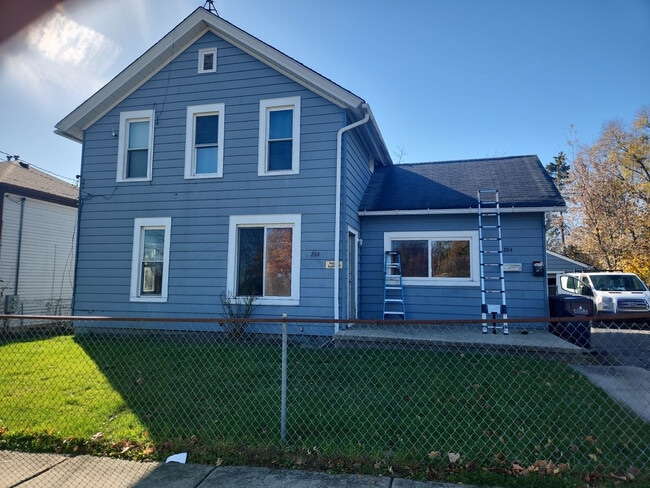 property at 264 N Jackson St