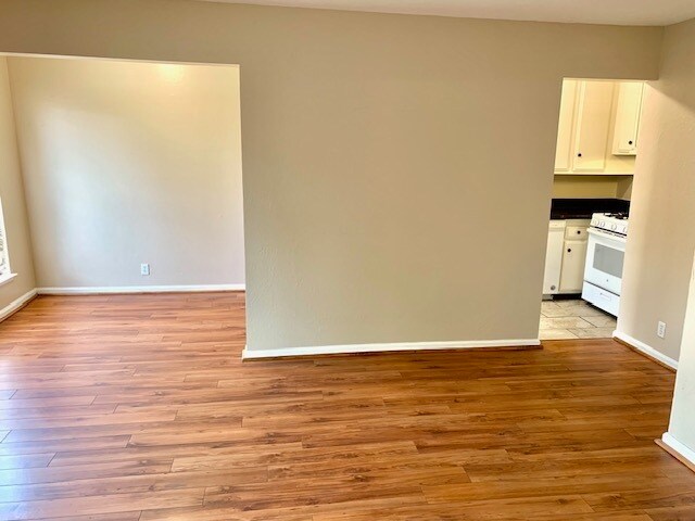 2045 Sierra Rd in Concord, CA - Building Photo
