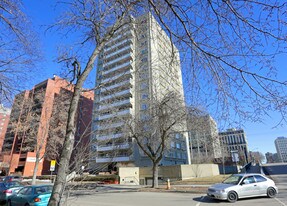 Westcliffe Arms in Edmonton, AB - Building Photo