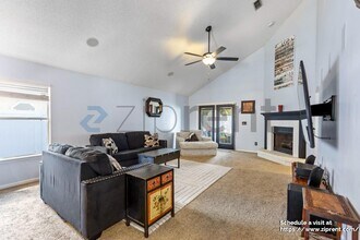 10565 Indigo Hills Ln in Jacksonville, FL - Building Photo - Building Photo