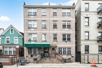 2206 Cortelyou Rd in Brooklyn, NY - Building Photo - Building Photo