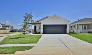 23539 Weir Box Rd in Hockley, TX - Building Photo - Building Photo