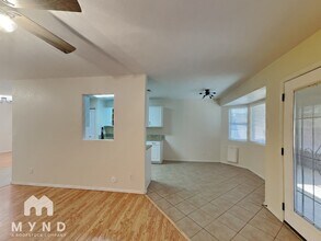 1757 W Ray Ln in Apache Junction, AZ - Building Photo - Building Photo