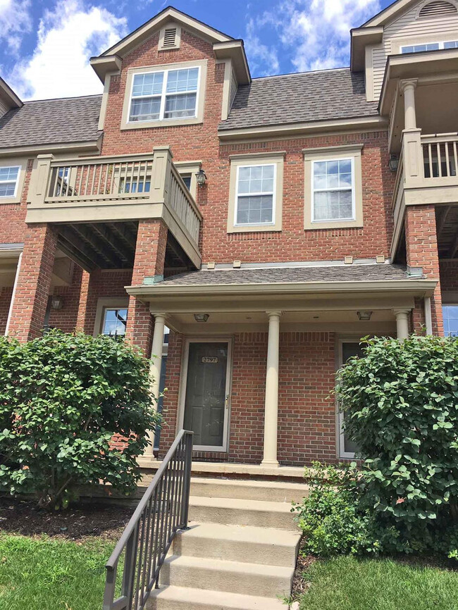 2797 Barclay Way in Ann Arbor, MI - Building Photo - Building Photo