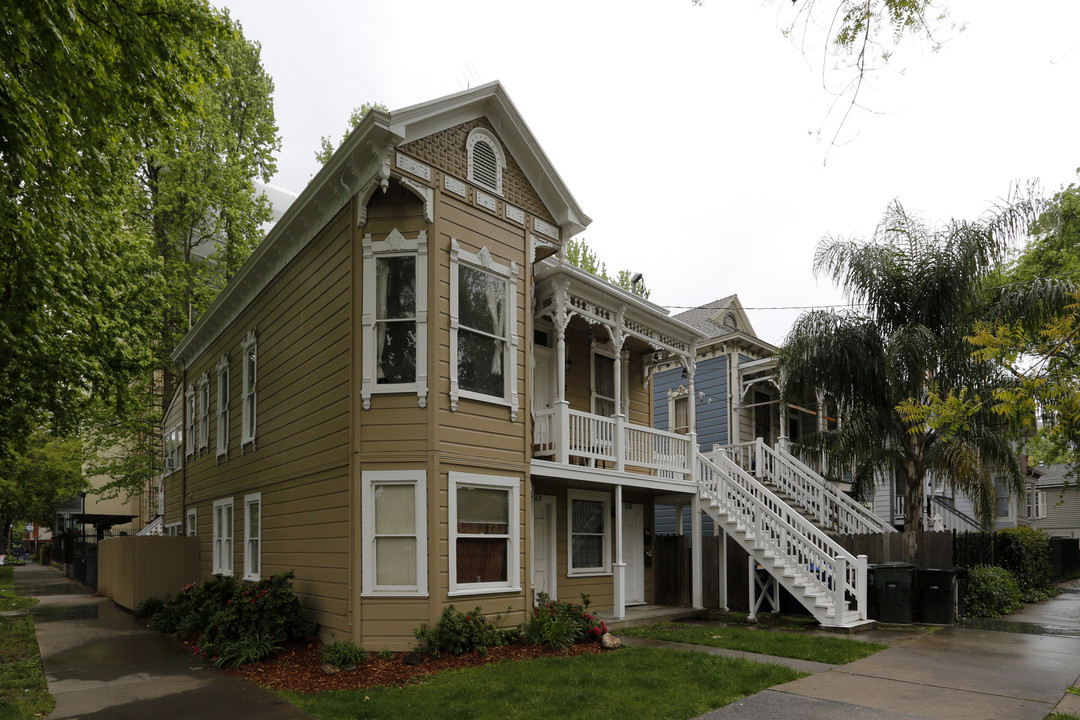 501-505 13th St in Sacramento, CA - Building Photo