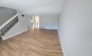 1901 Nancy Ct in Champaign, IL - Building Photo - Building Photo