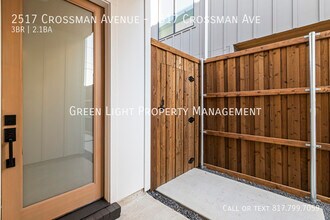 2517 Crossman Ave in Dallas, TX - Building Photo - Building Photo
