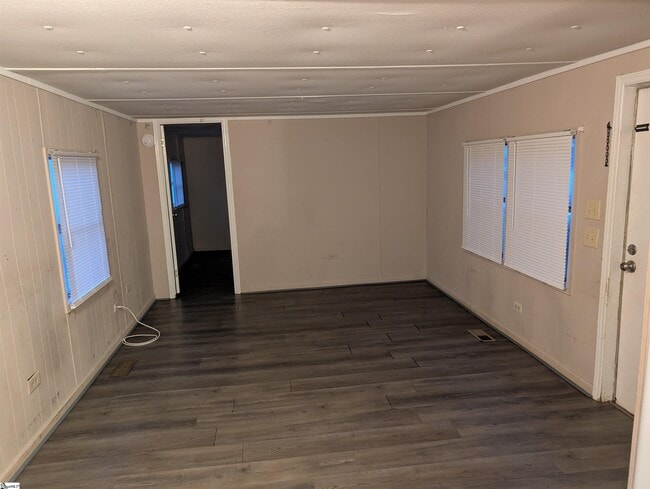 2743 E Tyger Bridge Rd in Greer, SC - Building Photo - Building Photo