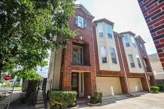 1016 Studer St in Houston, TX - Building Photo - Building Photo