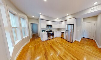 904 Massachusetts Ave, Unit 6A in Cambridge, MA - Building Photo