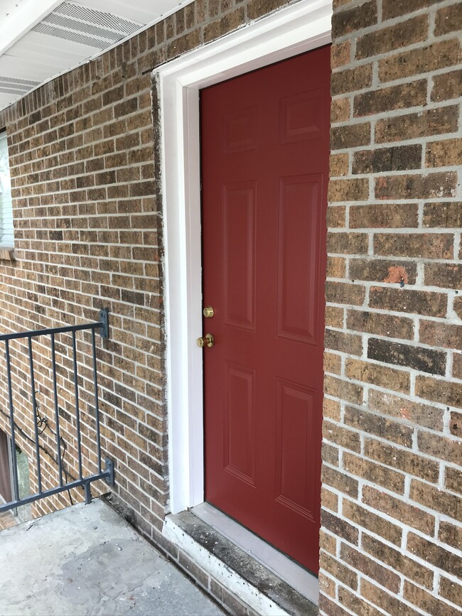 property at 1020 N Main St