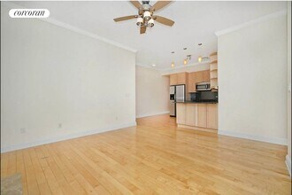 742 St Nicholas Ave in New York, NY - Building Photo - Building Photo