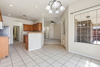 Conveniently Located 4 Bedroom 2 Bath Home in Alamogordo, NM - Building Photo - Building Photo