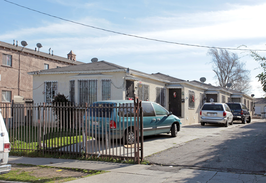 1340-1342 W 107th St in Los Angeles, CA - Foto de edificio