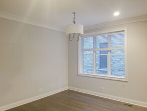 1241 W Oakdale Ave, Unit 1241-1W in Chicago, IL - Building Photo - Building Photo
