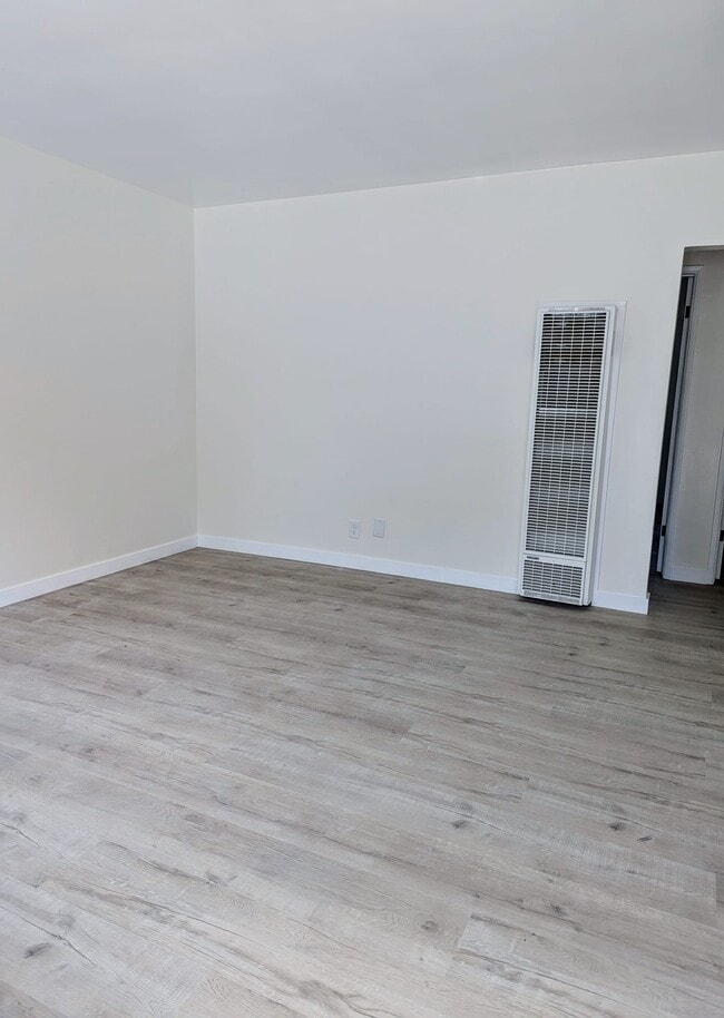 property at 4427 W 154th St