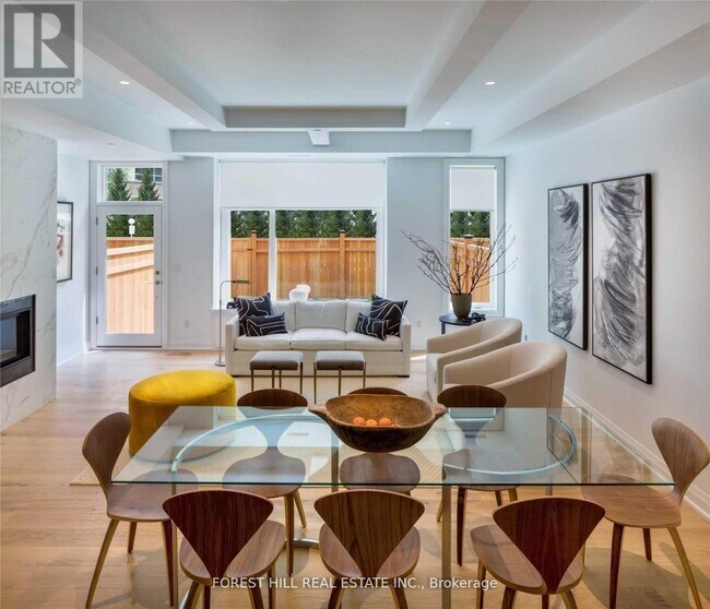 25B Lascelles Blvd in Toronto, ON - Building Photo - Building Photo