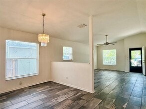 1910 Oak St N in Clearwater, FL - Building Photo - Building Photo