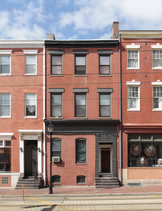 702 N Howard St in Baltimore, MD - Building Photo