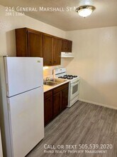 216 General Marshall St NE in Albuquerque, NM - Building Photo - Building Photo