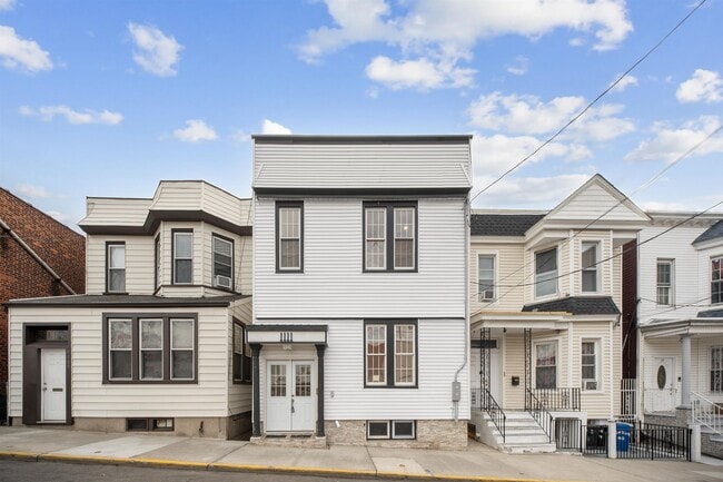property at 1111 53rd St