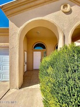 3629 Lantana Ln in El Paso, TX - Foto de edificio - Building Photo