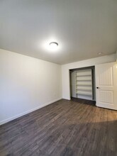 1125 W Ivy Ave-Unit -Unit B in Moses Lake, WA - Building Photo - Building Photo