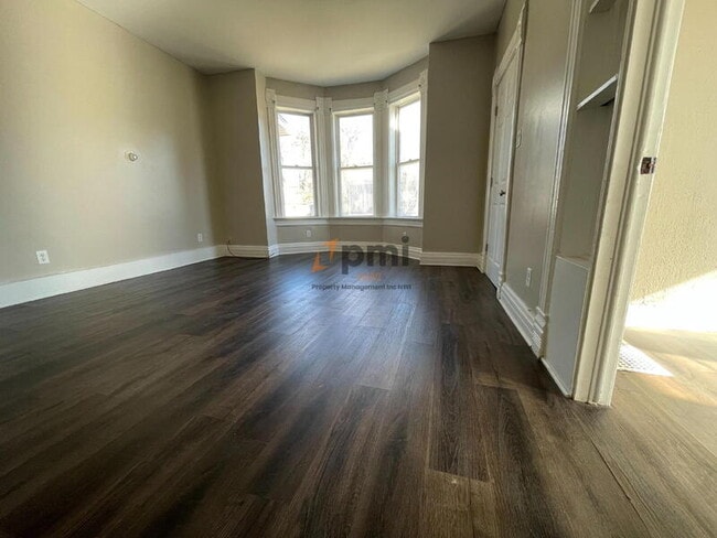 424 E 10th St in Michigan City, IN - Building Photo - Building Photo