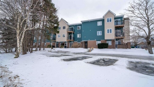 property at 1 Lombardy Ln