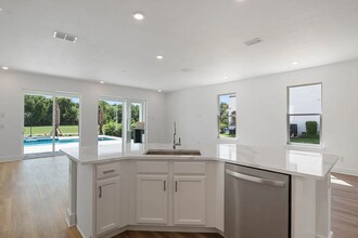 857 Desert Mountain Ct in Kissimmee, FL - Building Photo - Building Photo