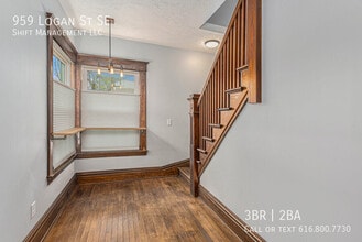 959 Logan St SE in Grand Rapids, MI - Building Photo - Building Photo