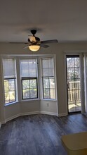 282 Cozzens Ct in East Brunswick, NJ - Building Photo - Building Photo