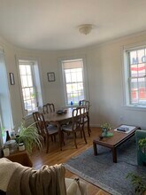 4 Bishop Allen Dr, Unit 1 in Cambridge, MA - Building Photo - Building Photo