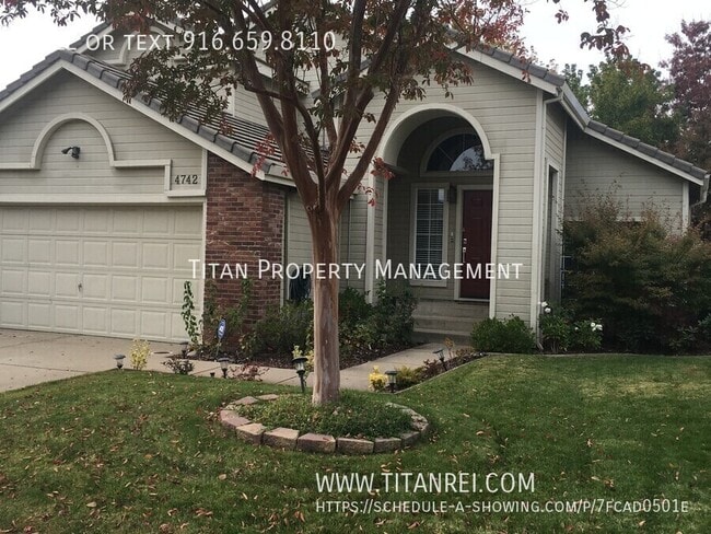 4742 Stuart St in Rocklin, CA - Building Photo - Building Photo