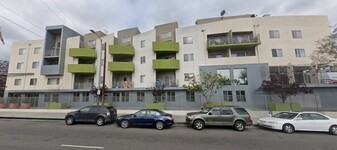 KYC Apartments in Los Angeles, CA - Building Photo