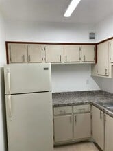 Turf 2 in Hialeah, FL - Foto de edificio - Building Photo