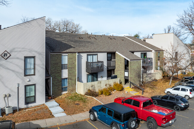 Pebble Creek Condominiums