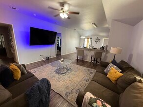 1102 Preston Trails in Wolfforth, TX - Building Photo - Building Photo