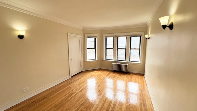 property at 8746 S Dauphin Ave