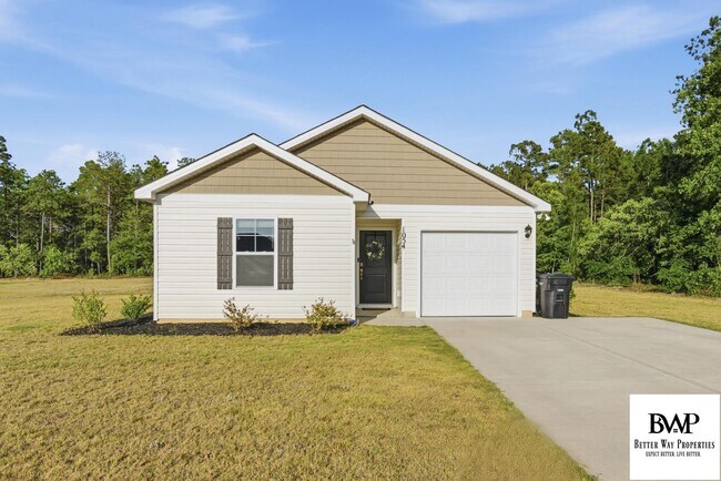 1054 McKittrick Dr in Lugoff, SC - Building Photo - Building Photo