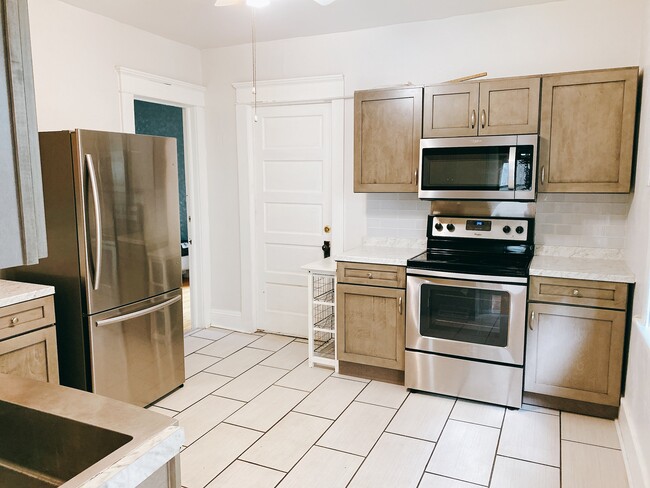 property at 715 Maryland Ave