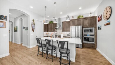 23080 E Carriage Wy in Queen Creek, AZ - Building Photo - Building Photo