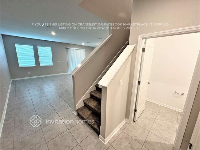 11540 Woodleaf Dr in Bradenton, FL - Building Photo - Building Photo
