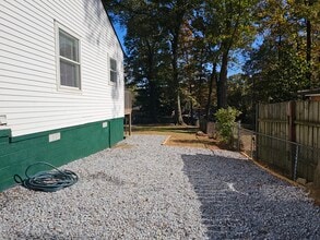 1780 Crestridge Dr SE in Marietta, GA - Building Photo - Building Photo