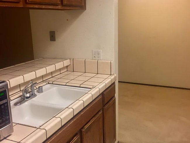 40425 Chapel Way, Unit 205 in Fremont, CA - Building Photo - Building Photo