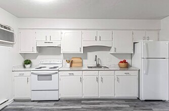 Hillcrest in Staunton, VA - Building Photo - Building Photo