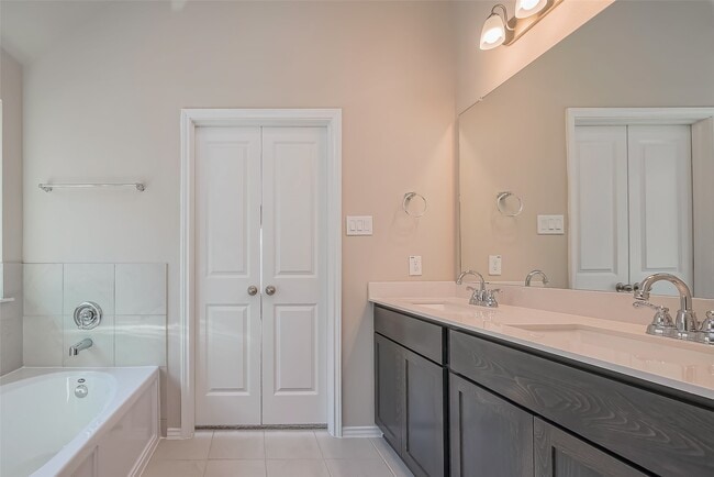 property at 31953 Retama Rnch Dr