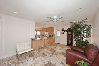 10745 E Hope Dr in Scottsdale, AZ - Building Photo - Building Photo